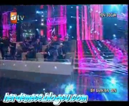 Aycan Çelik - Senin Ben Ellerin Olsun Diyemi Sevdim