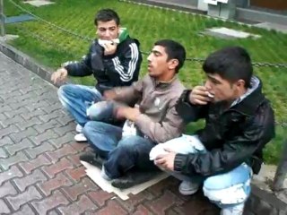 ANKARA KIZILAY DA SOKAK ÇOCUKLARI NIN MÜZİK ŞOVU