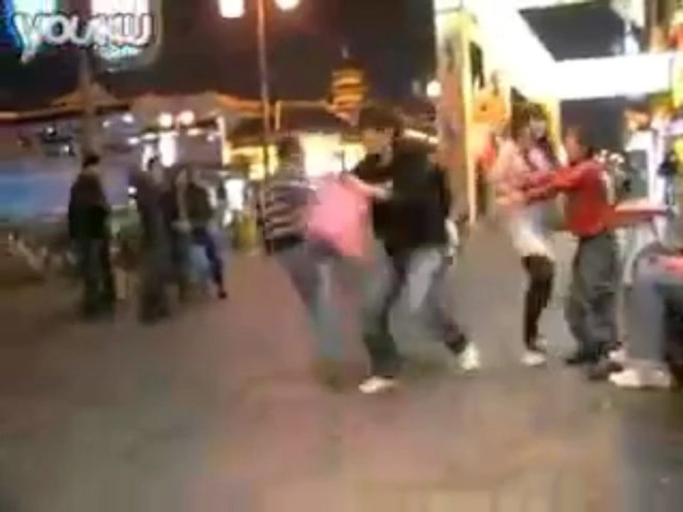 my-desi.de Kinder halten zusammen