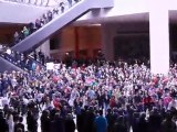 La flashmob de la chaine de l'espoir au Louvre, Paris
