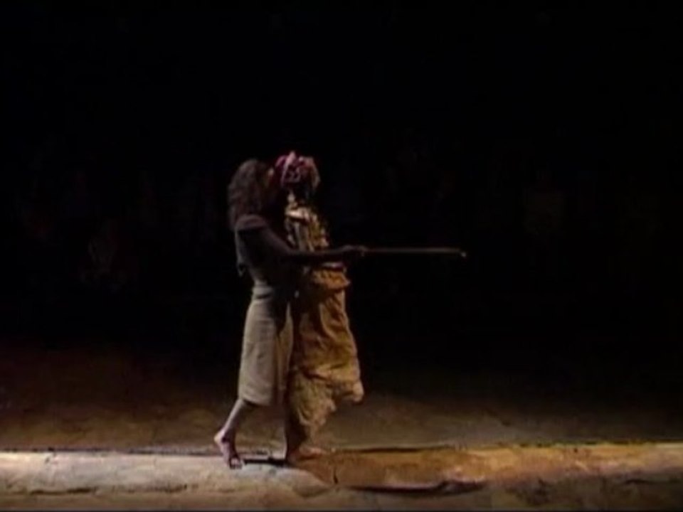 Une Antigone de papier