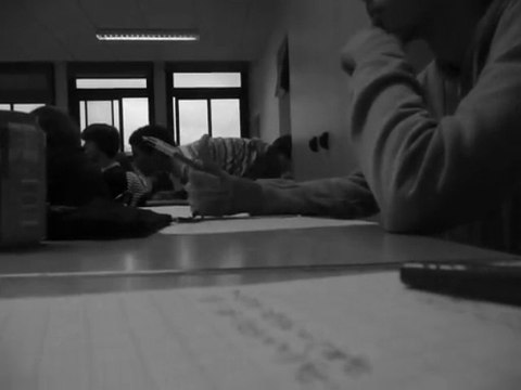 Aie la main ... ca doit faire mal !