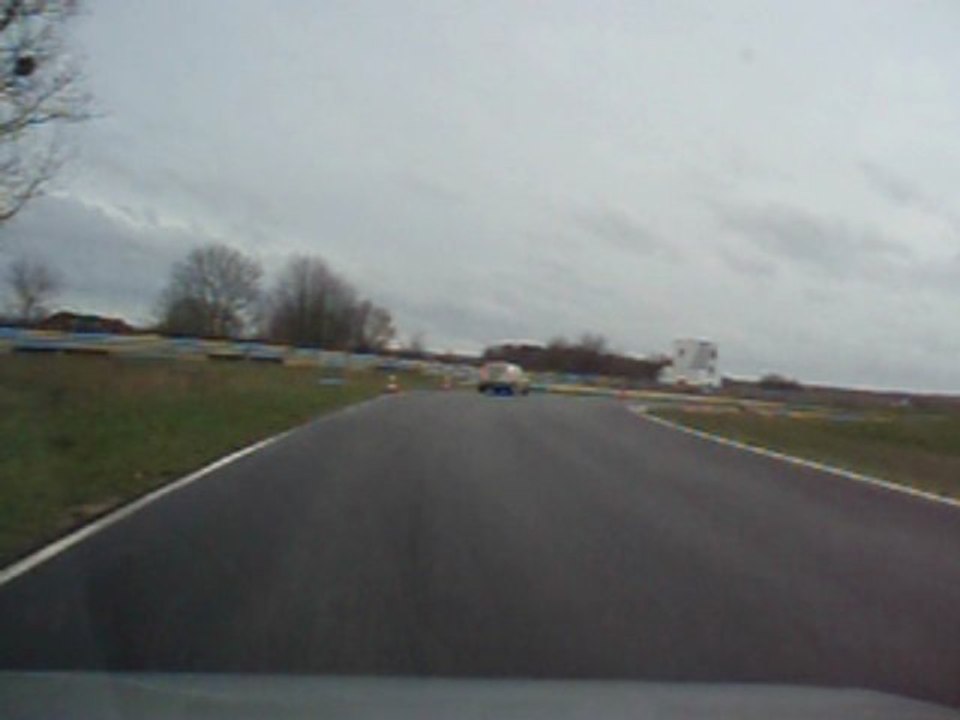 205 GTI 105cv clastres 29/11/09 session 4