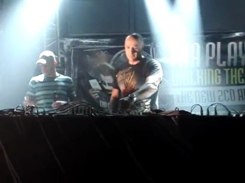 Playah Nosferatu vs dj Paul Elstak