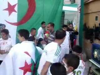 Cherchell ferha fi place des martyres 2