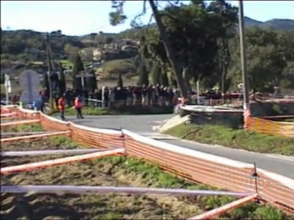 LOEB AU VAR