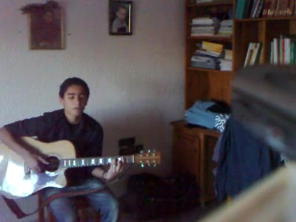 Hey there delilah Covered By Simo ( plain white t's )