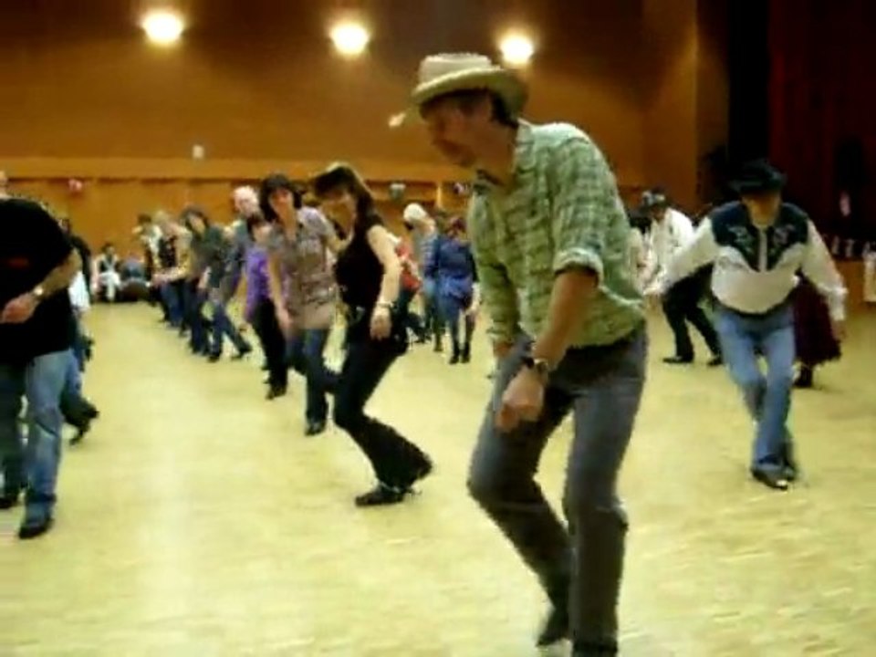 Soirée danse country à Luisant le 27 novembre 2009