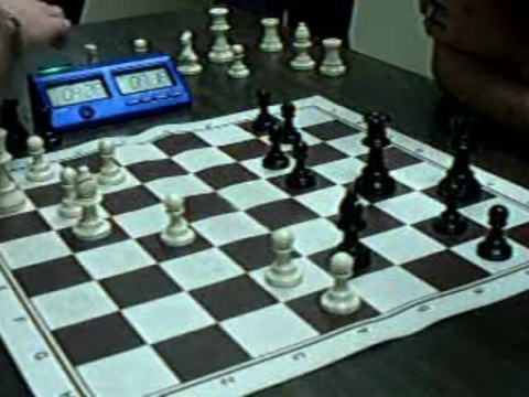 ECHECS : STEPH 0 VS 1 ZITOUN (CLASSE A 2009)