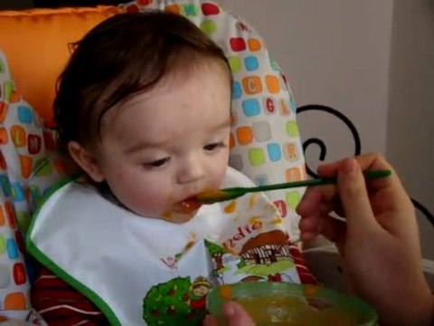 clément son premier pot carotte le 27.11.2009