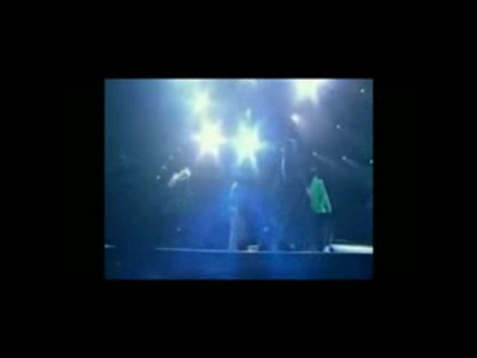 Comparaison entre Michael Jackson et son sosie