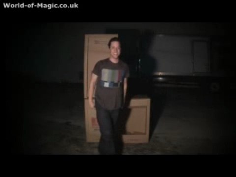 In Half by Andrew Mayne magic trick