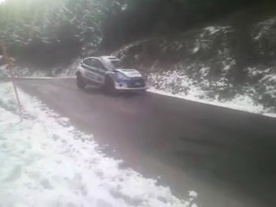 Essai Hirvonen Fiesta S2000 (2)