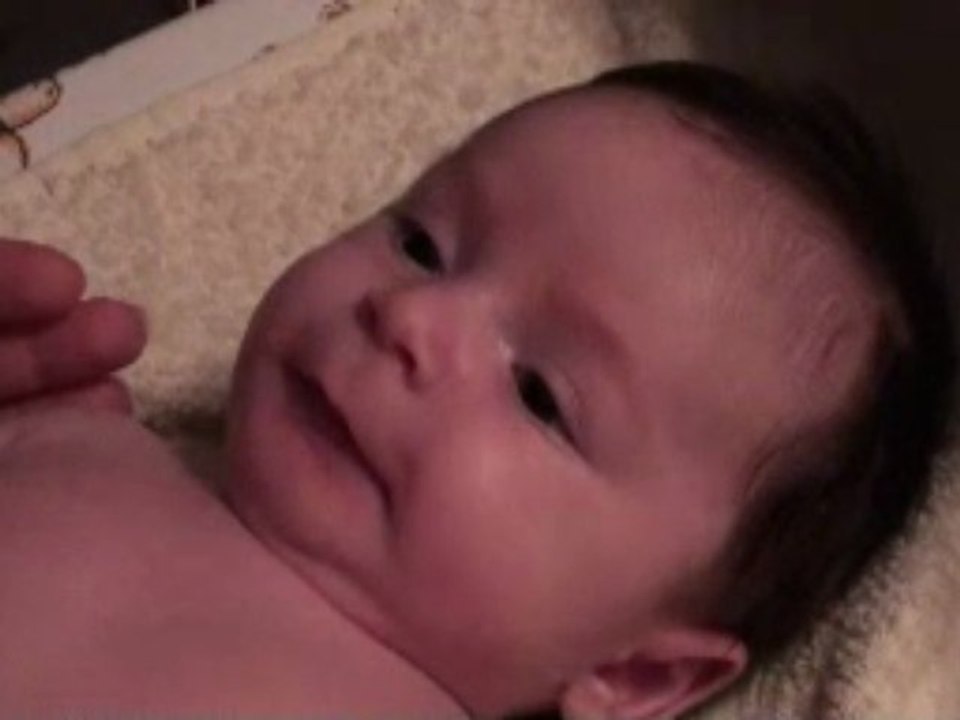 eliot qui se prépare encore pour son bain