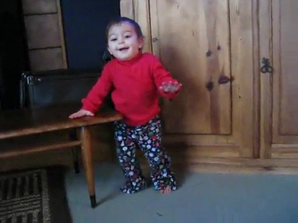 Ayla is trying to walk