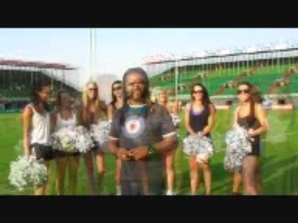 Cheerleaders lots of em at Dubai Rugby Sevens