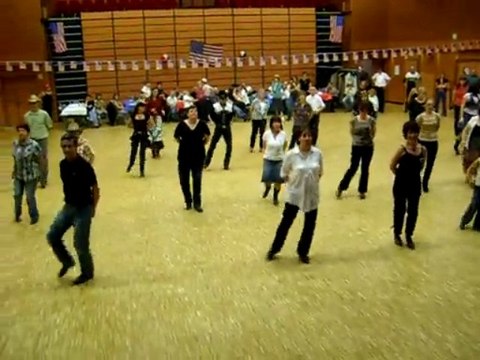 Soirée danse country à Luisant le 27 novembre 2009