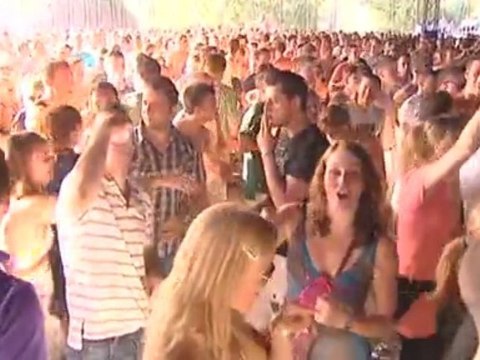 DECIBEL 2009 DVD PART 15 DONKEY ROLLERS