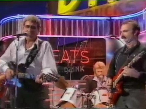 Carl Perkins - Thats Alright Mama -Tribute To Elvis