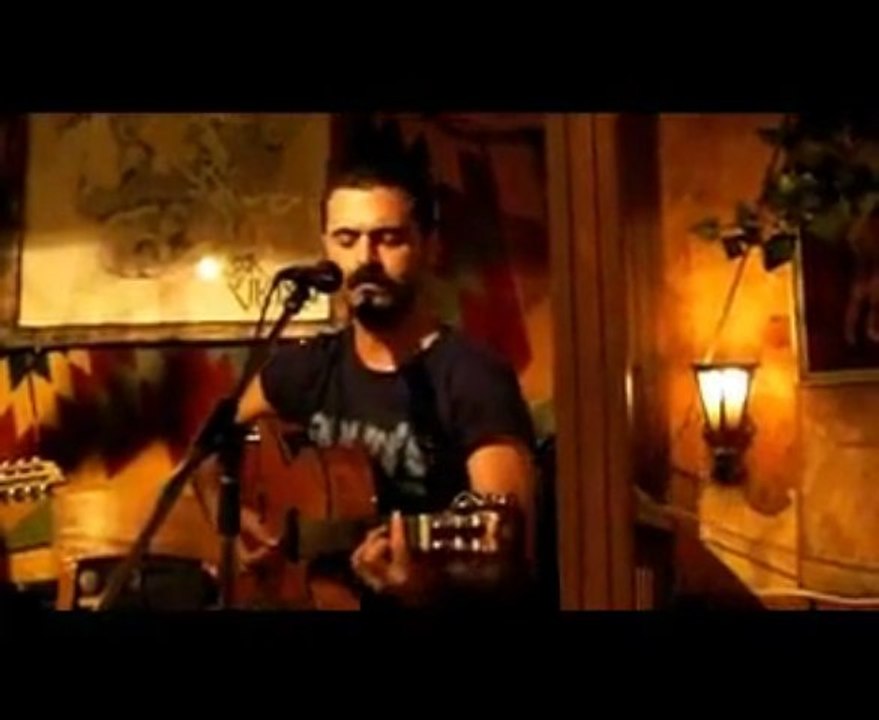 Beni Sana Sımsıkı Sarılı Görenler Olmuş