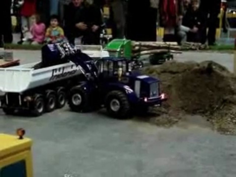 Trans Expo chargeuse CAT