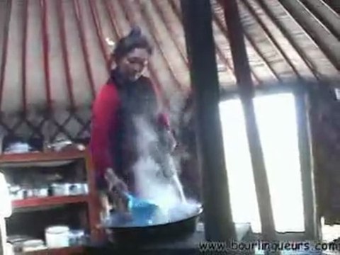 MONGOLIE - la vie dans une yourte steppes d'Asie Centrale