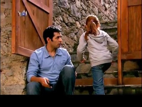 Olgun Simsek - Üflediler Söndüm (2009) by Aluxton