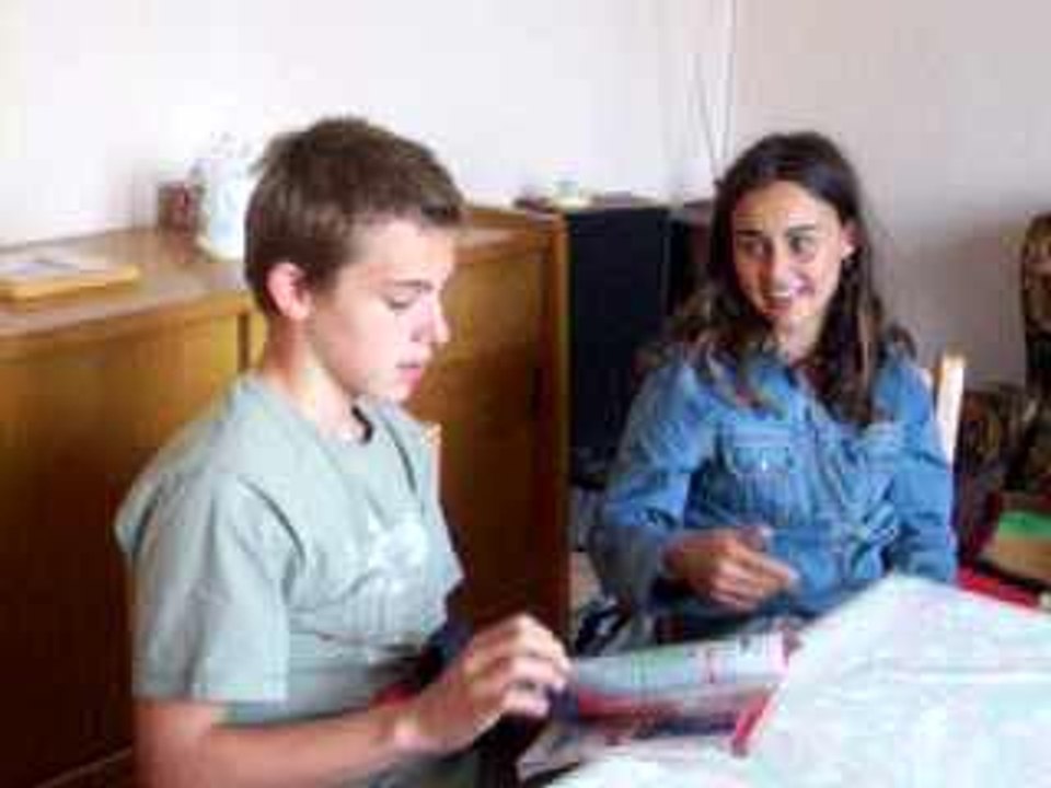 Maxi Fight enter Celine and Flavien