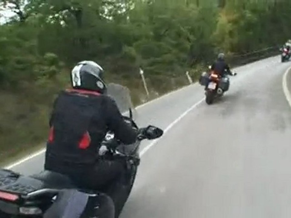 Essai Kawasaki GTR 1400 : sans heurts et sans reproches