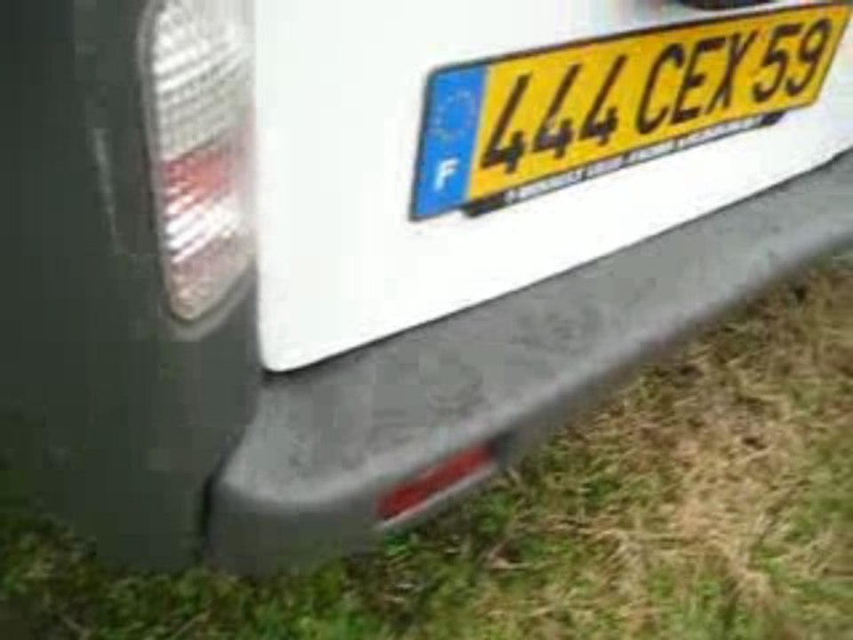 Minibus renault trafic 9 places