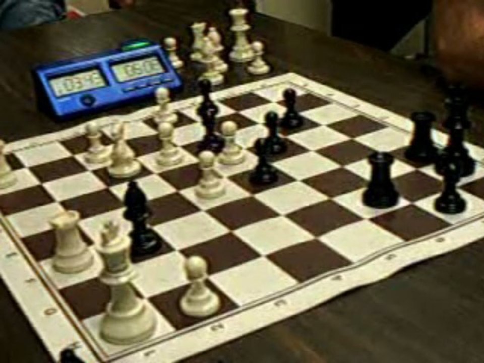 ECHECS : BEN 0 VS 1 STEPH (CLASSE A 2009)