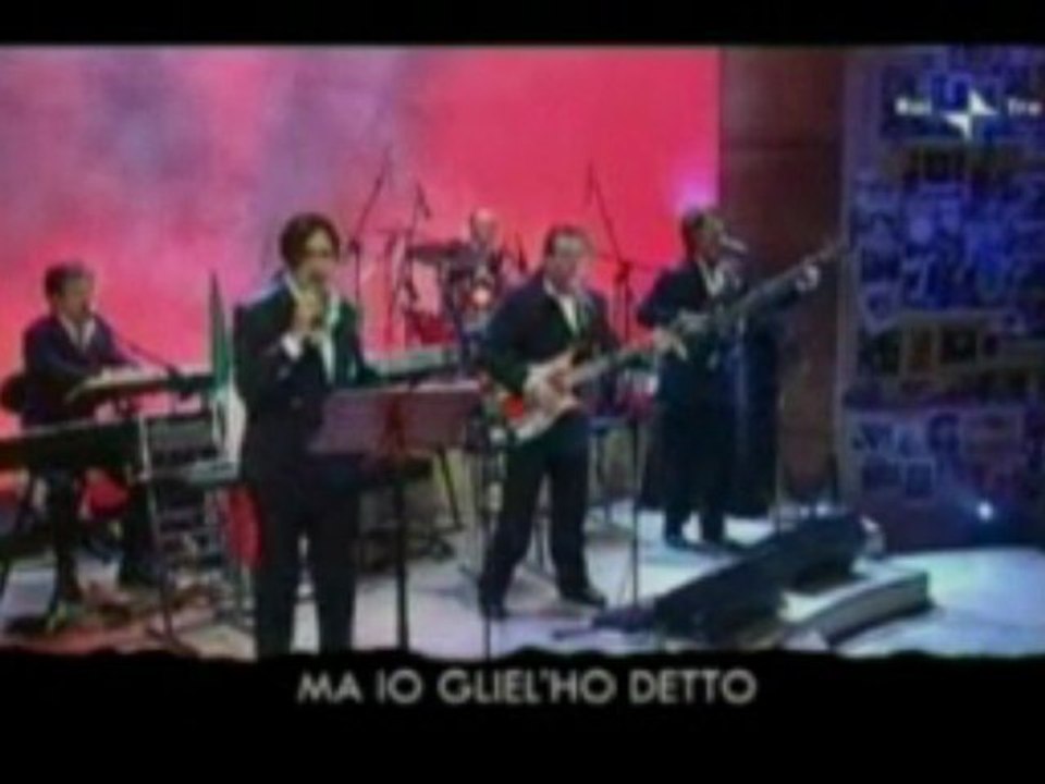 Elio interpreta Fini dalla Dandini