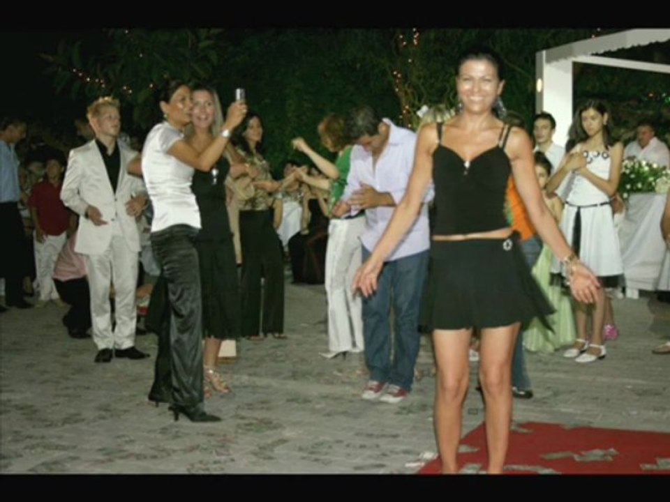 YouTube - Ibrahim Tatlises - Beyaz Mendil