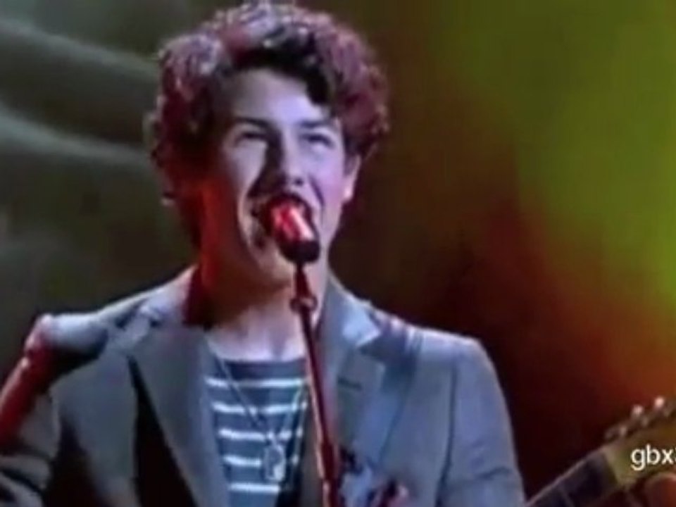 Nick Jonas & The Administration [LIVE] - Who I Am