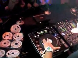 DJ CHUCKIE ITA MANAGEMENT SWITZERLAND 28/11/2009