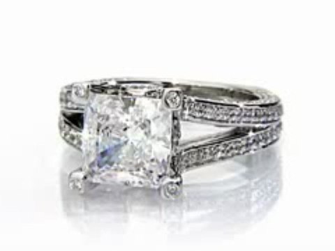 Cubic Zirconia Engagement Ring - birkatelyon.com