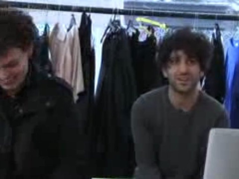 Simian Mobile Disco - Cruel Intentions