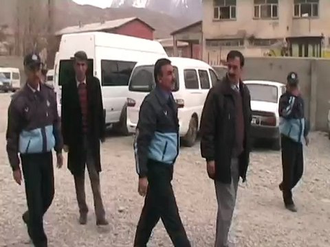 Hakkari Belediyesi Toplu Taşıma Araçlarına Garaj Yaptı