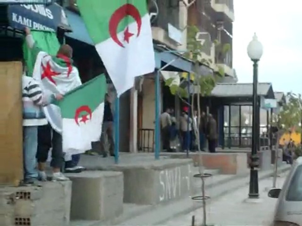 Algerie Egypte 2009 ( ouadhias avant le match du 13/11/2009)