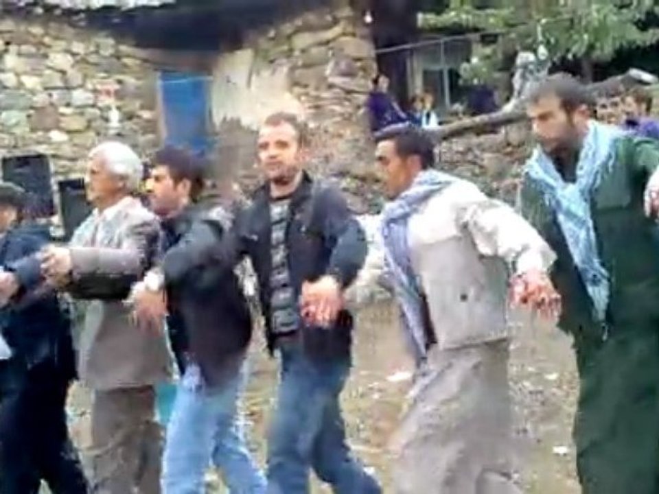 yüksekova Düğünleri halay Daweta Oremaryan