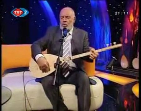 Musa Eroğlu '' Bulut Bulut Üstüne ''