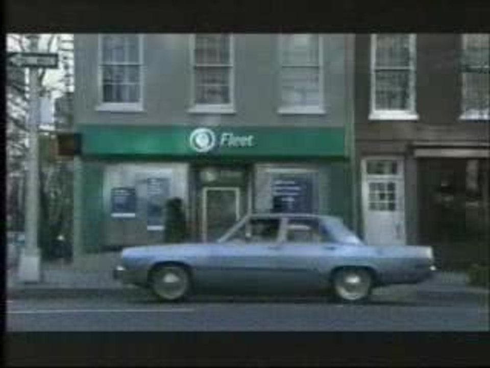 Kate_Moennig-Fleet_Bank