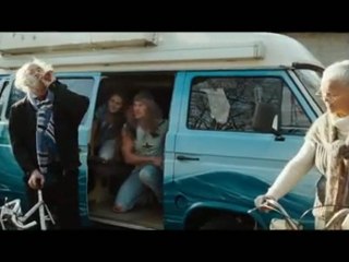 Dinosaurier -  Gegen uns sehr Ihr alt aus! - Ab 24.12.09