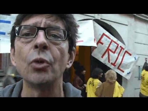 Manifestation de désobéissants au siège du Sedif