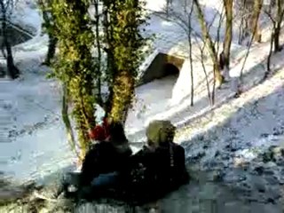 Maubeuge:Session Remparts "Dessente neige à trois"