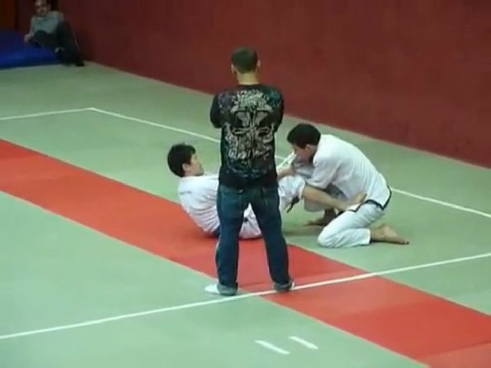 Sam coupe suisse 2009 first fight