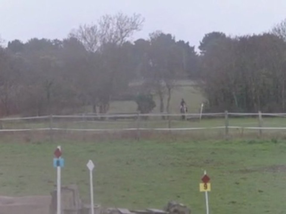 Moi & Oasis (Cross)