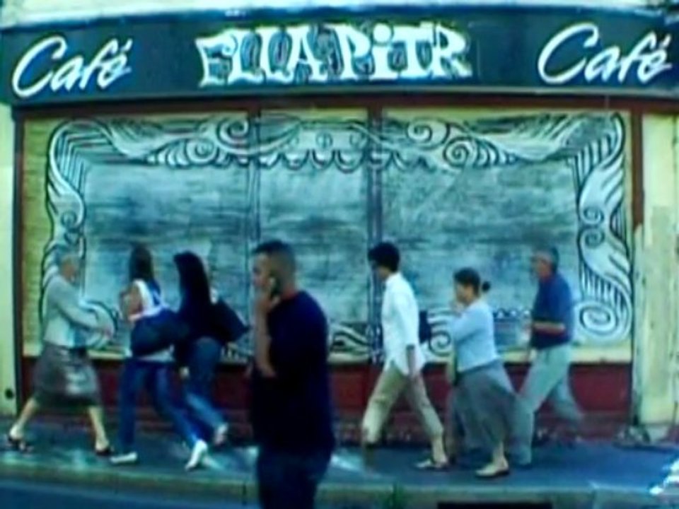 EllaPitr café