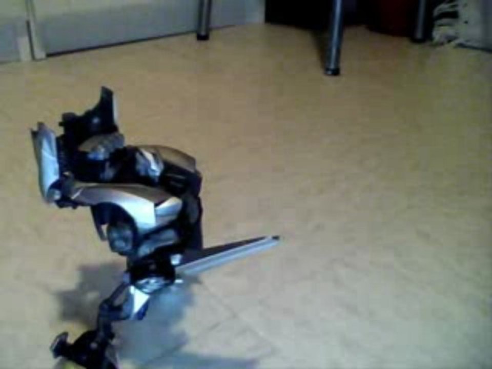 Transformers ROTF Stop Motion: Sideswipe Vs Sideways