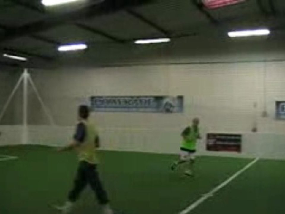 MOV0E8